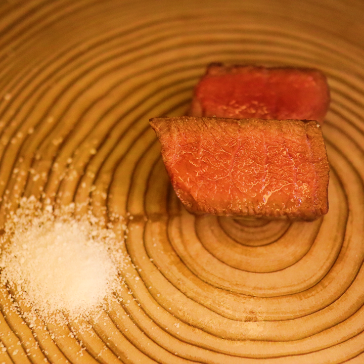ランクA【12月中旬以降発送/返金保証】人気No.1 熟成肉赤身食べ比べセット|350g(2~3個入り:3~4人前)